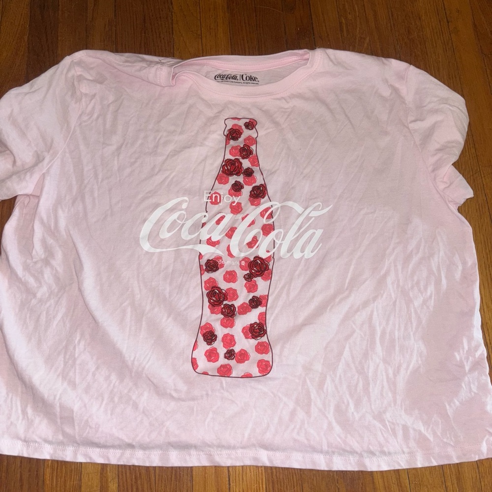 Coca Cola Pink Graphic Tee Size XXL